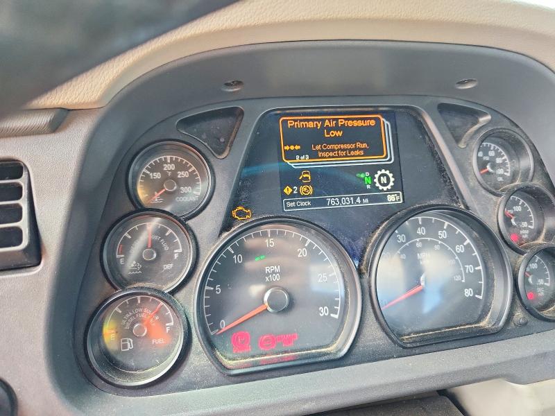2019 Peterbilt All other VIN 1XPBA48X0KD478590 COPART salvage auction — MINOR DENT/SCRATCHES, CT, sold $6,000 on 2026-07-07 (photo 8)