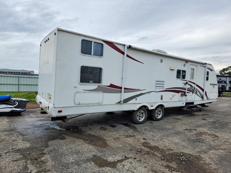 2009 Sundance Recreation VIN 5SFNB34209E203089 COPART salvage auction — SIDE, CT, sold $550 on 2026-07-28 (photo 4)