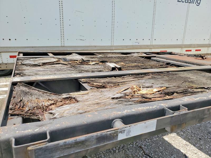 1995 Trail king All models VIN 3TKB04826SP106742 COPART salvage auction — ROOF, KY - CERTIFICATE OF TITLE (P), sold $2,950 on 2026-07-09 (photo 9)