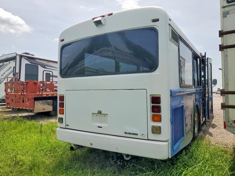 1999 Blue Bus VIN 1BAGEBSA8XF085849 COPART salvage auction — MINOR DENT/SCRATCHES, TX - CERTIFICATE OF TITLE, sold $90 on 2026-09-21 (photo 4)
