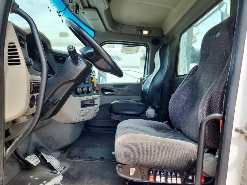 2019 Peterbilt All other VIN 1XPBD49X8KD600263 COPART salvage auction — NORMAL WEAR, CT, sold $7,200 on 2026-07-16 (photo 5)
