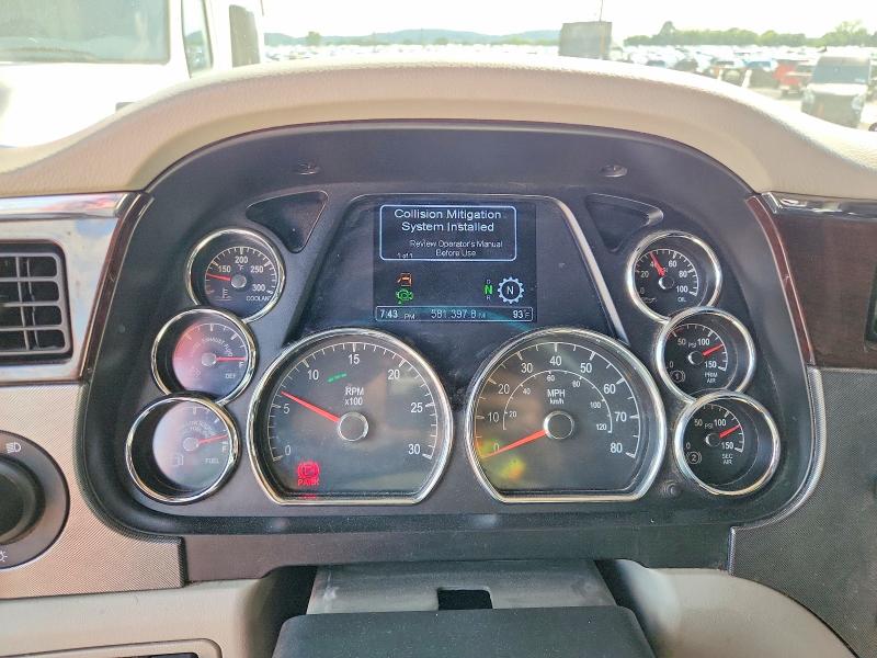 2022 Peterbilt All other VIN 1XPBDP9X9ND776261 COPART salvage auction — MINOR DENT/SCRATCHES, TN - CERTIFICATE OF TITLE (P), sold $17,600 on 2026-07-09 (photo 8)