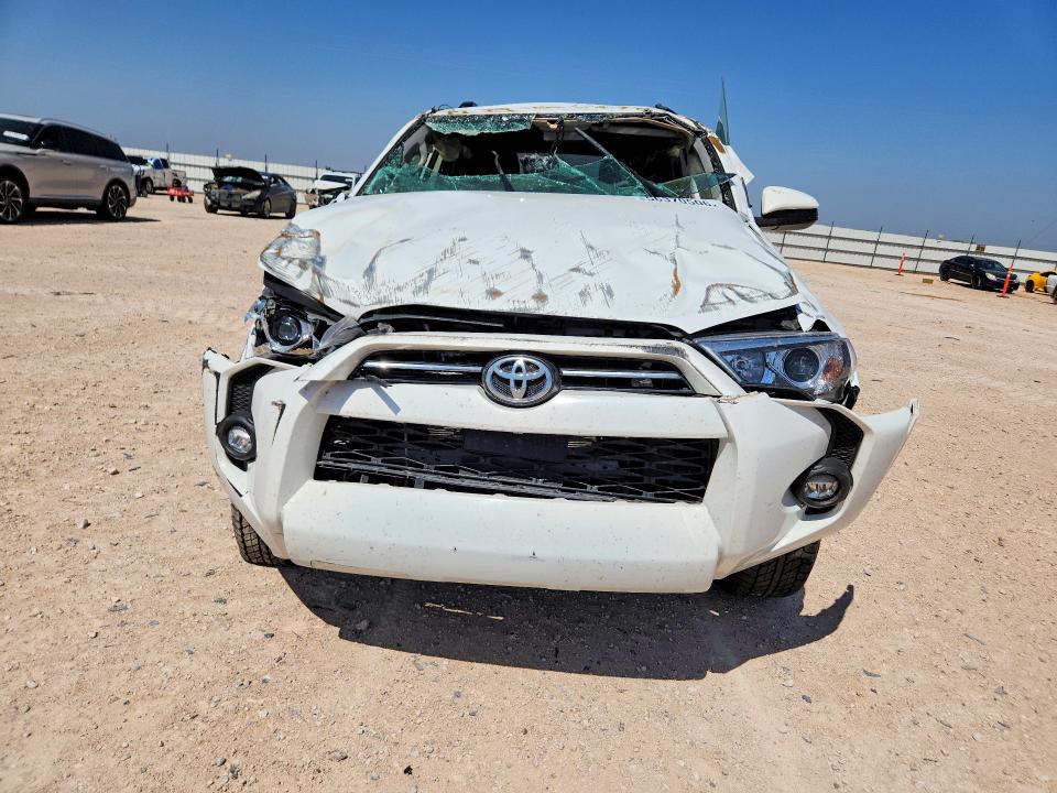 2024 Toyota 4runner VIN JTEMU5JR0R6249596 COPART salvage auction — ALL OVER, SV, sold $7,600 on 2026-08-05 (photo 5)