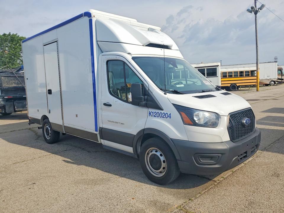 2020 Ford Transit VIN 1FDBW5Z88LKB36796 COPART salvage auction — MINOR DENT/SCRATCHES, Oh - Certificate Of Title, sold $7,000 on 2026-09-02 (photo 4)