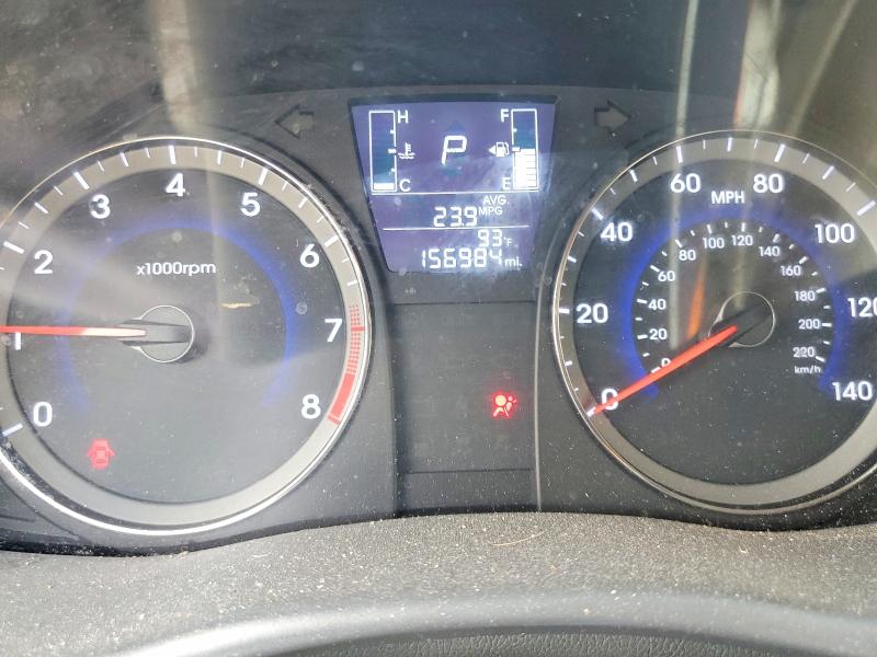 2015 Hyundai Accent VIN KMHCT4AE3FU919235 COPART salvage auction — SIDE, In - Cert Of Title-Salvage Title, sold $450 on 2026-07-13 (photo 9)