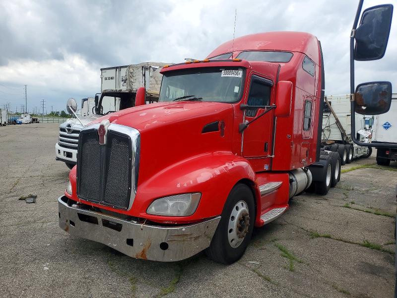2012 Kenworth All other VIN 1XKAD49X6CJ328820 COPART salvage auction — MINOR DENT/SCRATCHES, MI - CERTIFICATE OF TITLE, sold $6,300 on 2026-07-27 (photo 2)