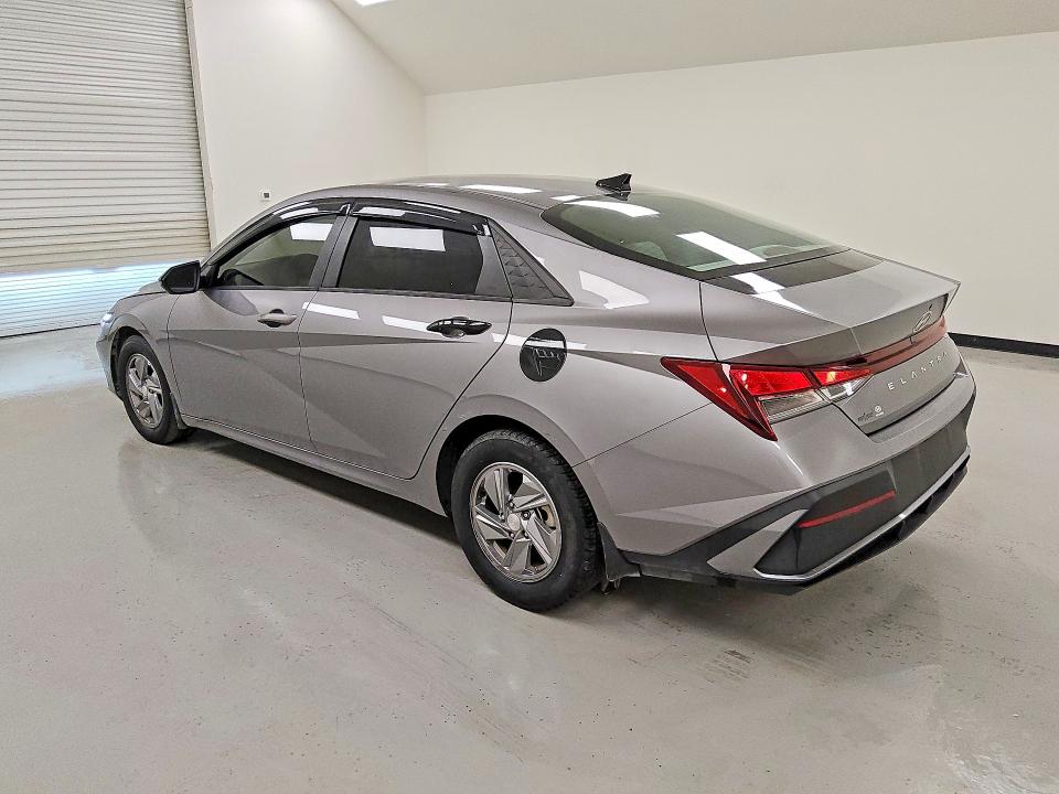 2024 Hyundai Elantra VIN KMHLL4DG5RU850498 COPART salvage auction — MINOR DENT/SCRATCHES, Tx - Certificate Of Title, sold $13,500 on 2026-07-09 (photo 2)