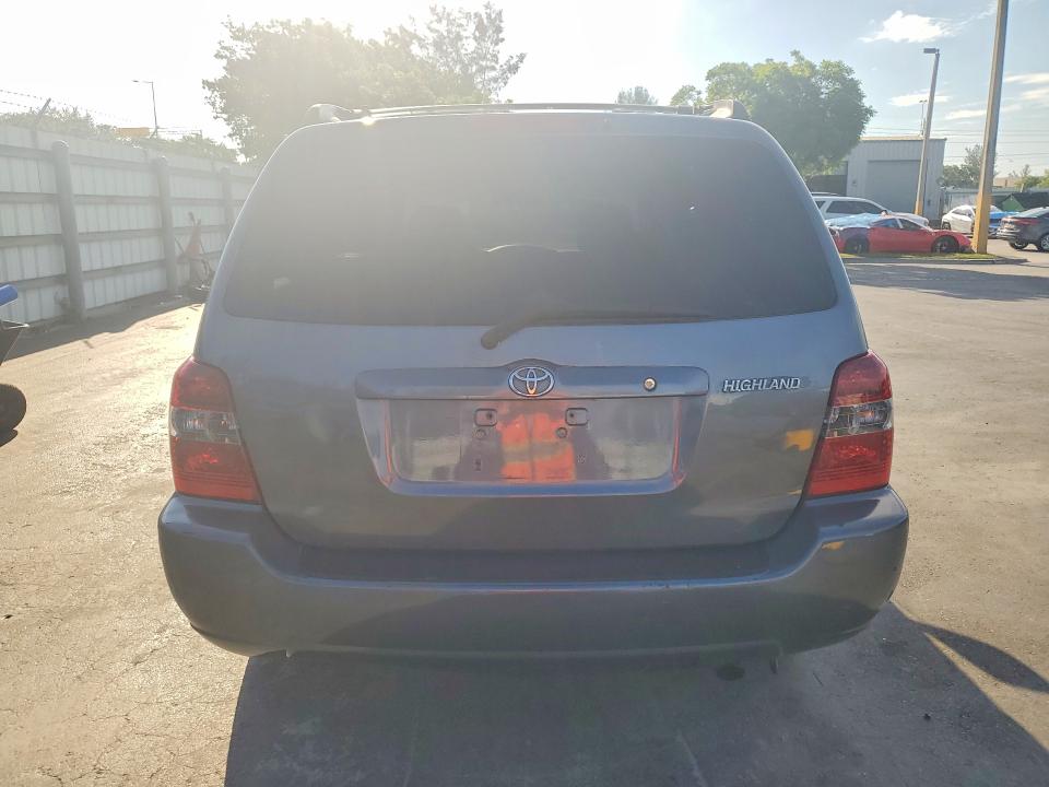 2005 Toyota Highlander VIN JTEDD21A850106501 COPART salvage auction — REAR END, FL - CERT OF TITLE SLVG REBUILDABLE, sold $2,250 on 2026-07-13 (photo 6)