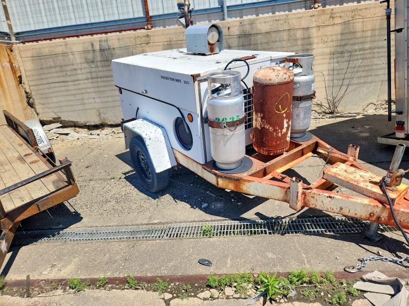 1999 Unkn Unknown VIN 1T9US0617WS055165 COPART salvage auction — MINOR DENT/SCRATCHES, BS, sold $125 on 2026-07-17 (photo 1)