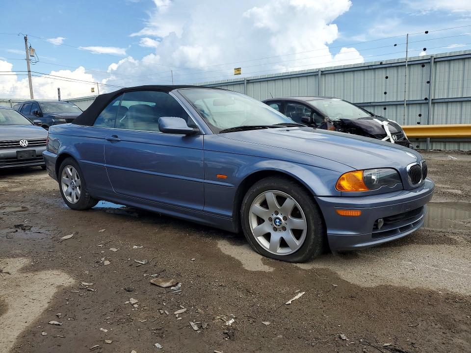 2000 BMW 3 series VIN WBABR3341YEA82186 COPART salvage auction — NORMAL WEAR, In - Cert Of Title-Salvage Title, sold $675 on 2026-08-03 (photo 4)