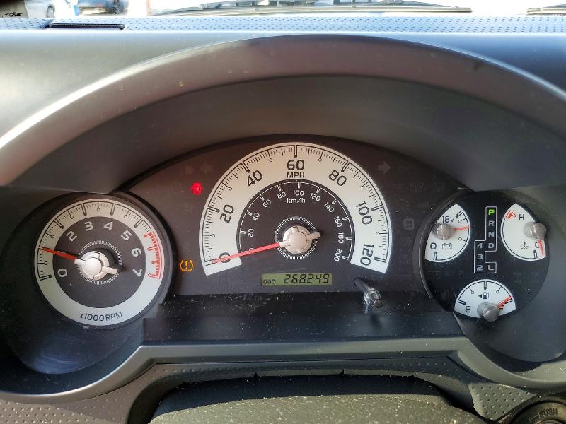 2008 Toyota Fj cruiser VIN JTEBU11F280106480 COPART salvage auction — FRONT END, Va - Certificate Of Title, sold $3,950 on 2026-07-15 (photo 9)