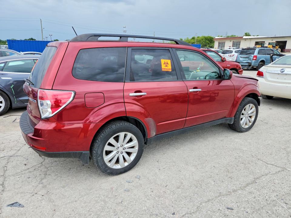 2011 Subaru Forester VIN JF2SHBECXBH703515 COPART salvage auction — FRONT END, Il - Salvage Certificate, sold $425 on 2026-07-31 (photo 3)