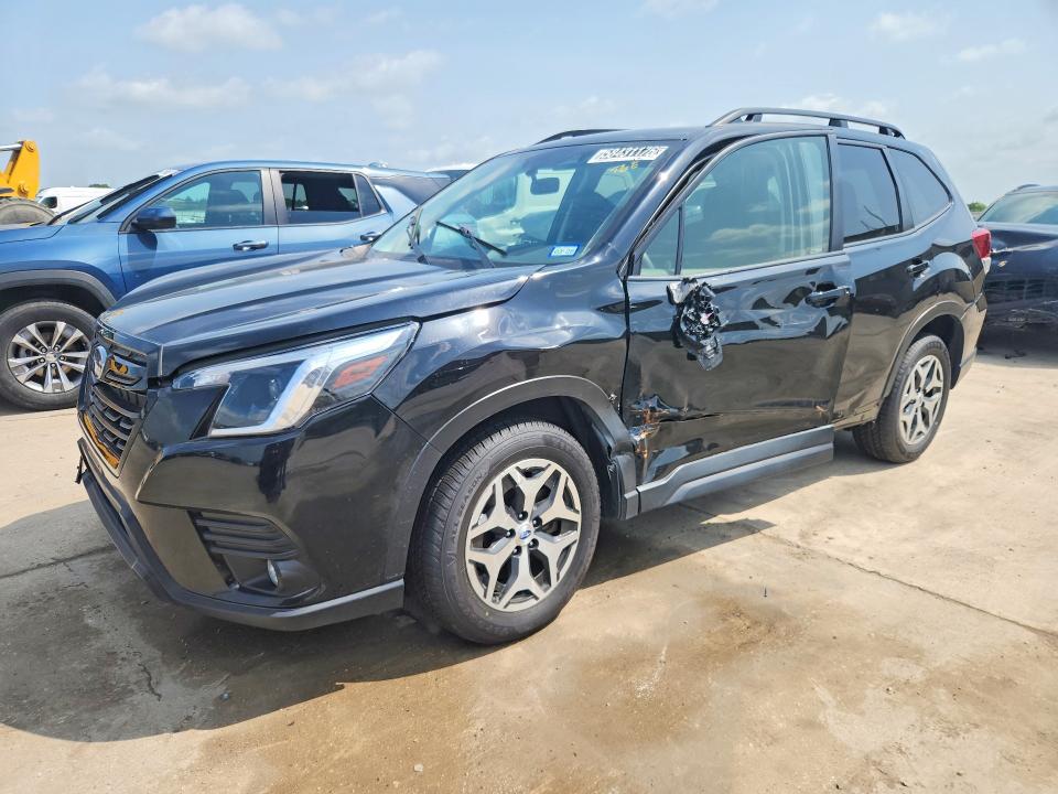 2024 Subaru Forester VIN JF2SKADC9RH486076 COPART salvage auction — SIDE, TX - CERTIFICATE OF TITLE, sold $6,400 on 2026-07-28 (photo 1)