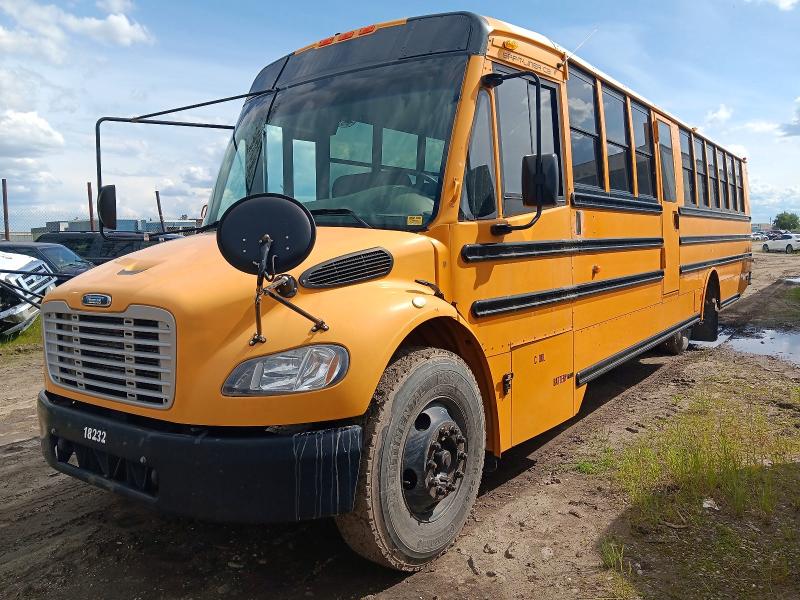 2010 Freightliner All other VIN 4UZABRDT6ACAR3757 COPART salvage auction — NORMAL WEAR, CT, sold $1,450 on 2026-08-16 (photo 2)