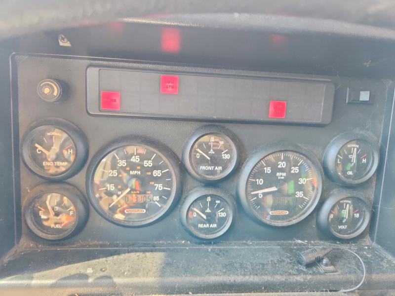 2001 Winnebago All other VIN 4UZAAHAK41CJ36093 COPART salvage auction — MINOR DENT/SCRATCHES, CT, sold $5,300 on 2026-07-28 (photo 8)