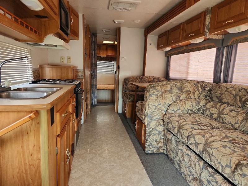 2001 Coah Econoline VIN 1FDXE45S31HB28345 COPART salvage auction — FRONT END, ST, sold $1,350 on 2026-07-16 (photo 6)