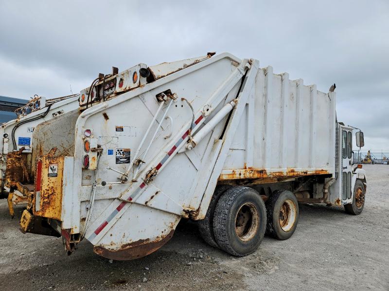 1999 Freightliner All other VIN 1FV6HJBA7XHA84562 COPART salvage auction — NORMAL WEAR, FL - CERTIFICATE OF DESTRUCTION (P), sold $1,150 on 2026-07-09 (photo 4)