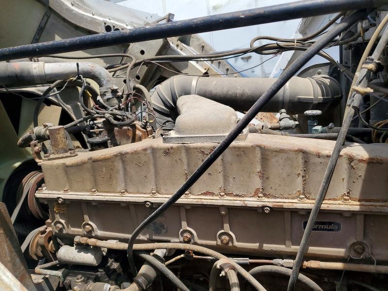 1984 Peterbilt All other VIN 1XP9D29X8EN165441 COPART salvage auction — MINOR DENT/SCRATCHES, KY - CERTIFICATE OF TITLE, sold $11,900 on 2026-07-28 (photo 7)