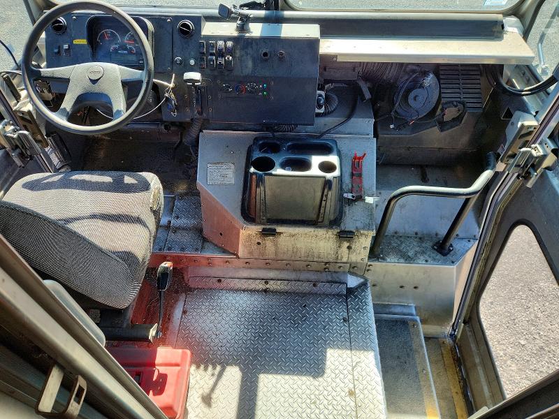 2020 Frht - freightliner All other VIN 4UZAC2EA0LCLZ6762 COPART salvage auction — FRONT END, CT, sold $8,500 on 2026-07-14 (photo 8)