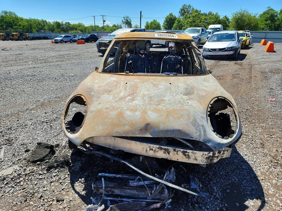 2015 Mini Cooper VIN WMWXS5C53FT833339 COPART salvage auction — BURN, SC, sold $350 on 2026-08-04 (photo 5)
