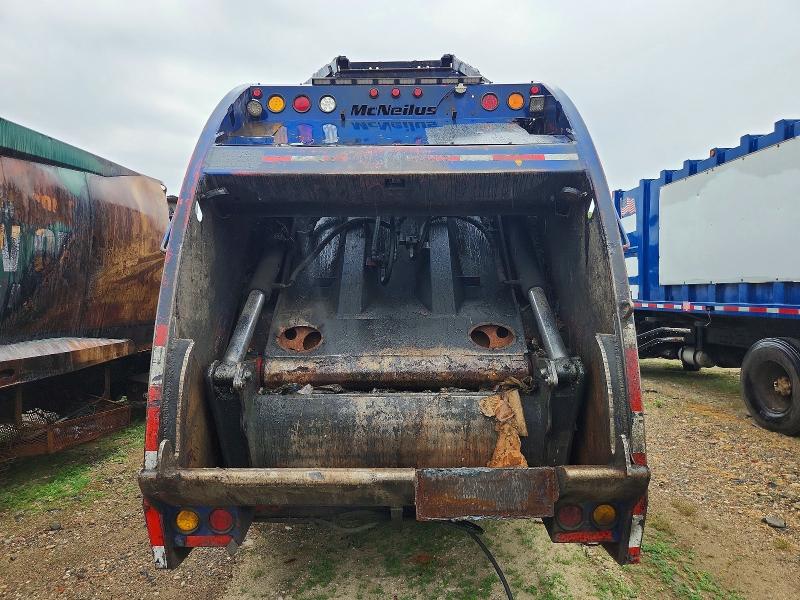 2012 Mack All other VIN 1M2AV02C8CM009101 COPART salvage auction — MINOR DENT/SCRATCHES, FL - CERTIFICATE OF DESTRUCTION, sold $525 on 2026-07-09 (photo 6)