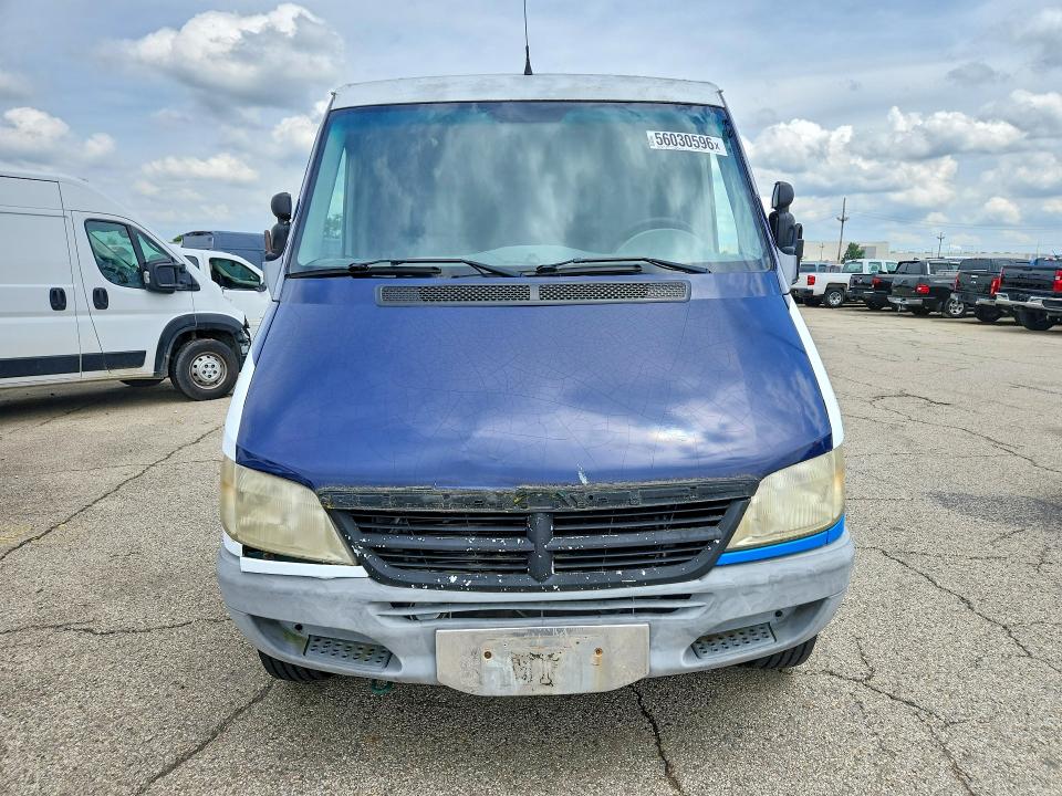 2004 Dodg All other VIN WD2PD643945596405 COPART salvage auction — MECHANICAL, OH - CERTIFICATE OF TITLE, sold $125 on 2026-07-06 (photo 5)