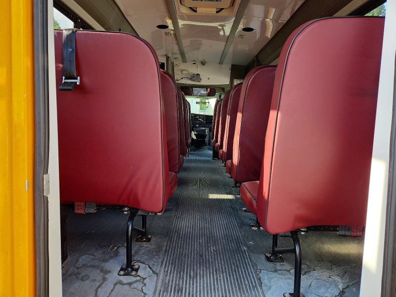 2010 Thomas Minotour g VIN 1GB6G3AG9A1131303 COPART salvage auction — NORMAL WEAR, CT, sold $1,650 on 2026-07-07 (photo 6)