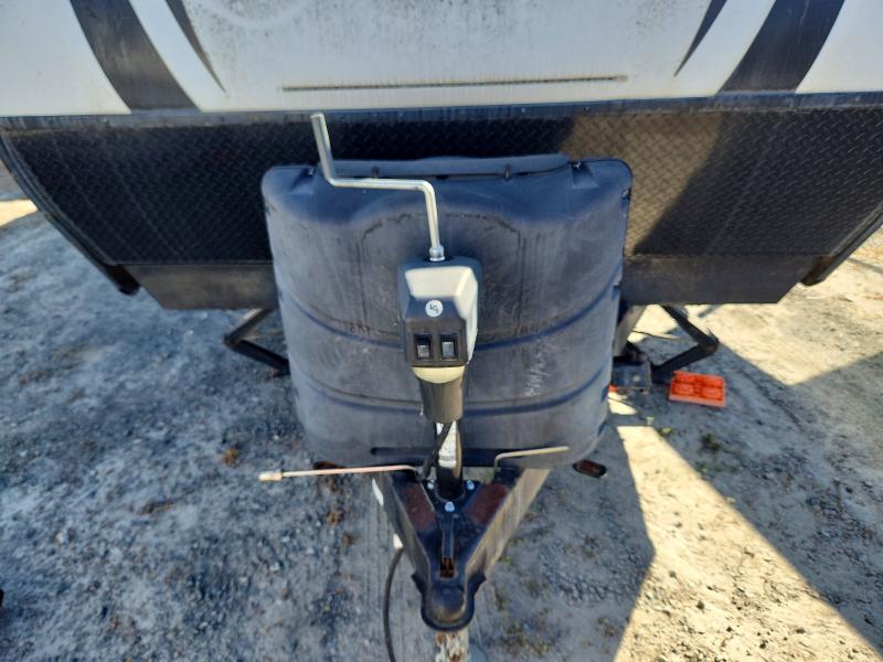 2018 Highland ridge Open range VIN 58TBH0BPXJ3UG3573 COPART salvage auction — MINOR DENT/SCRATCHES, CA - DIS/DLR/EXP ONLY CLEAN TITLE, sold $8,500 on 2026-07-21 (photo 7)