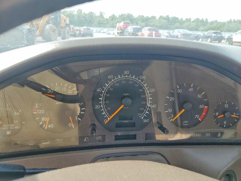 1996 Mercedes-benz Sl-class VIN WDBFA67F4TF127757 COPART salvage auction — MINOR DENT/SCRATCHES, Nj - Certificate Of Title, sold $1,800 on 2026-07-10 (photo 8)