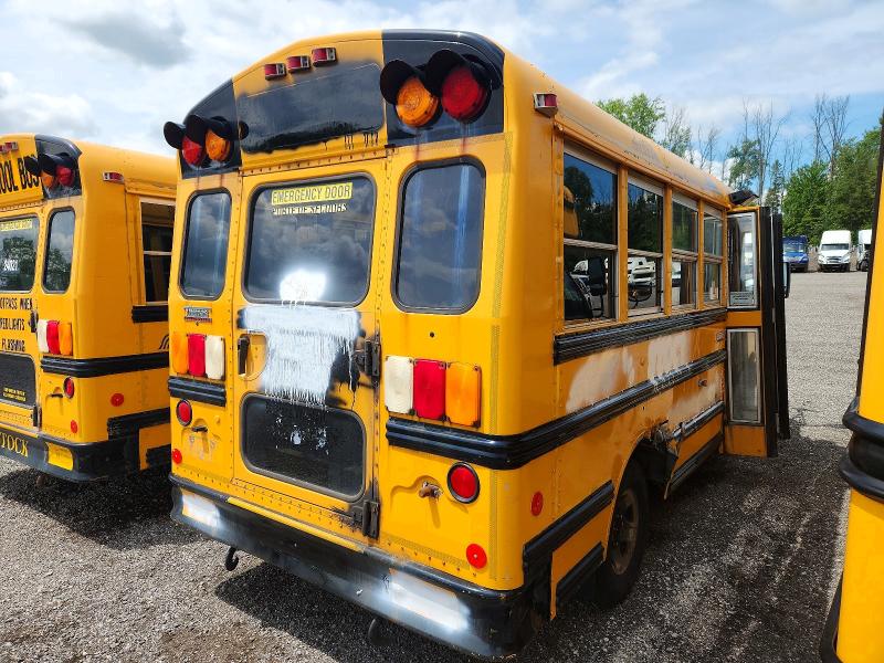 2012 Thomas Minotour g VIN 1GB0G2BA3C1192546 COPART salvage auction — REAR END, NF, sold $2,000 on 2026-07-09 (photo 4)