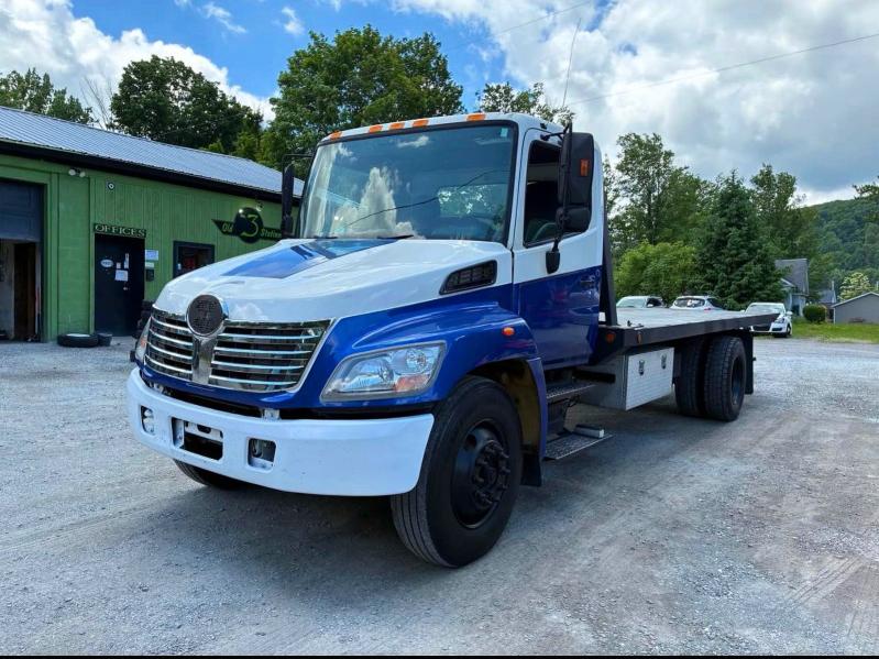 2007 Hino All other VIN 5PVNJ8JV872S50712 COPART salvage auction — MINOR DENT/SCRATCHES, CT, sold $8,200 on 2026-07-15 (photo 2)