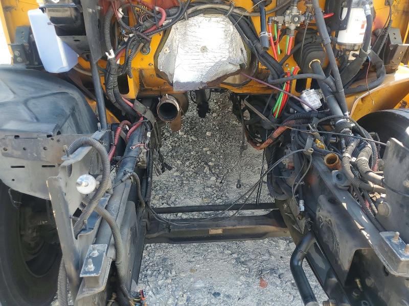 2006 Freightliner All other VIN 4UZAAWCS86CV56237 COPART salvage auction — STRIPPED, CT, sold $100 on 2026-07-09 (photo 7)