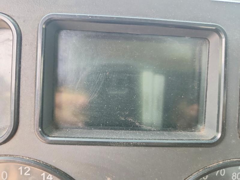 2016 Mack All other VIN 1M1AW01X8GM008459 COPART salvage auction — MINOR DENT/SCRATCHES, OK - CERTIFICATE OF TITLE, sold $1,100 on 2026-07-08 (photo 8)