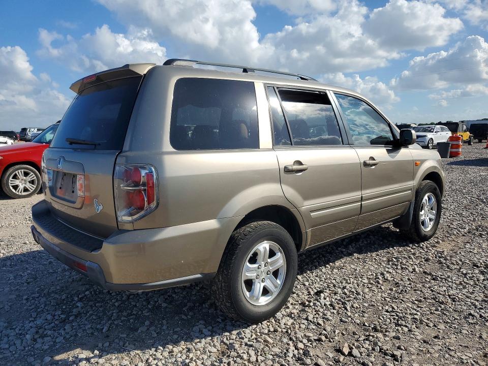 2008 Hond Pilot VIN 5FNYF28228B005720 COPART salvage auction — MINOR DENT/SCRATCHES, CT, sold $550 on 2026-07-09 (photo 3)