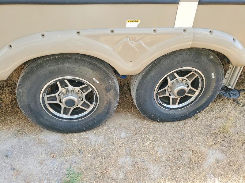 2019 Keys Montana VIN 4YDF37927K4703344 COPART salvage auction — WATER/FLOOD, SC, sold $8,800 on 2026-07-09 (photo 8)