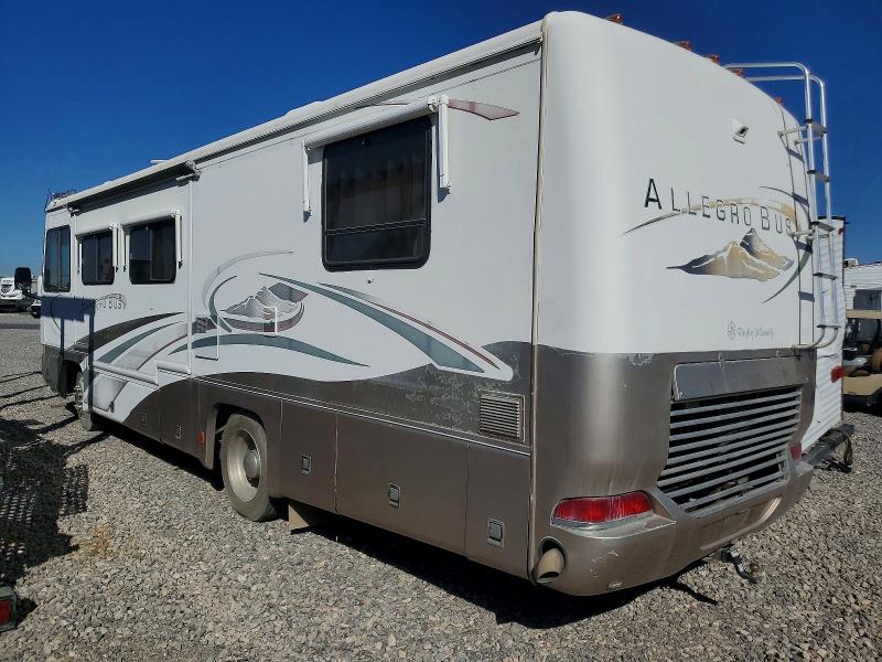2000 Frht All other VIN 4UZ6XFBA5YCF99159 COPART salvage auction — MINOR DENT/SCRATCHES, NV - CERTIFICATE OF TITLE, sold $2,850 on 2026-07-29 (photo 3)