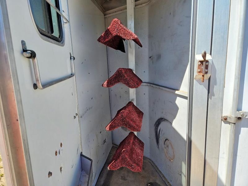 2004 Cm trailer VIN 49THG182341067822 COPART salvage auction — ROOF, KY - CERT OF TITLE-SALVAGE, sold $5,400 on 2026-07-09 (photo 6)