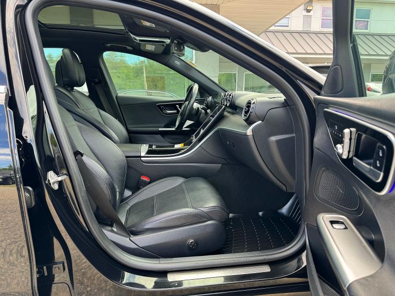 2023 Mercedes-benz C-klasse VIN W1KAF4HB8PR077985 COPART salvage auction — MINOR DENT/SCRATCHES, AR - CERTIFICATE OF TITLE (P), sold $24,400 on 2026-07-27 (photo 5)