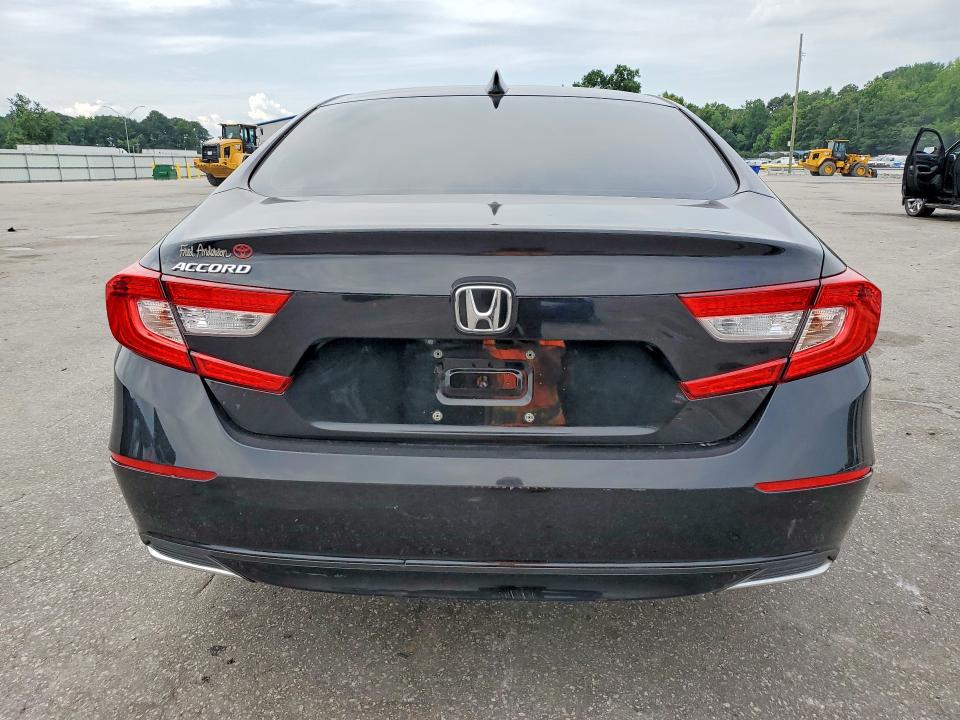 2018 Honda Accord VIN 1HGCV1F43JA161454 COPART salvage auction — SIDE, Nc - Dealer Only Salvage Title, sold $4,800 on 2026-07-09 (photo 6)