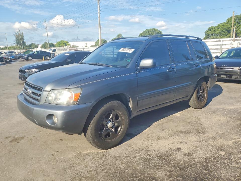 2005 Toyota Highlander VIN JTEDD21A850106501 COPART salvage auction — REAR END, FL - CERT OF TITLE SLVG REBUILDABLE, sold $2,250 on 2026-07-13 (photo 1)