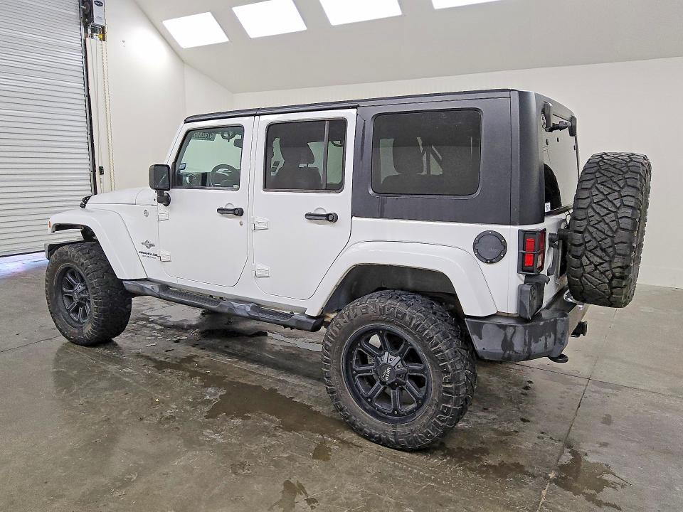 2013 Jeep Wrangler / VIN 1C4BJWDG6DL613986 COPART salvage auction — MINOR DENT/SCRATCHES, Tx - Certificate Of Title, sold $5,200 on 2026-07-09 (photo 2)