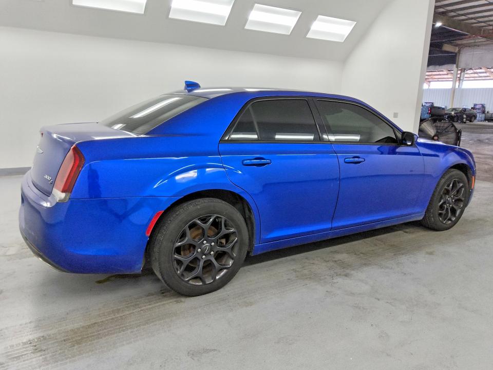 2019 Chrysler 300 VIN 2C3CCAGGXKH536826 COPART salvage auction — MECHANICAL, CT, sold $2,300 on 2026-07-16 (photo 3)