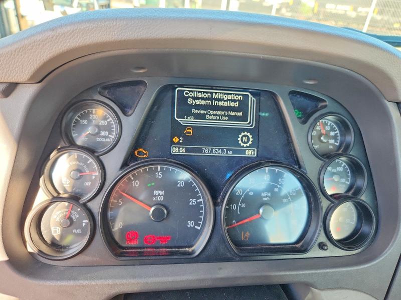 2017 Peterbilt All other VIN 1XPBA48X0HD428801 COPART salvage auction — MINOR DENT/SCRATCHES, CT, sold $5,700 on 2026-07-07 (photo 8)