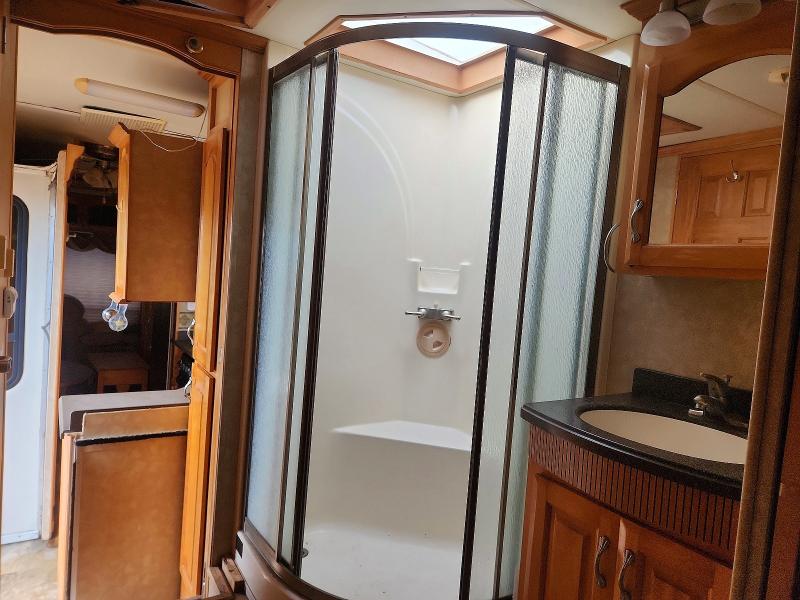 2007 Kz-rv Recreation VIN 4EZFE36267S063235 COPART salvage auction — WATER/FLOOD, AL - CERTIFICATE OF TITLE, sold $6,700 on 2026-07-07 (photo 5)