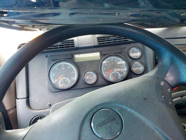 2018 Frht All models VIN 3AKBGADV1JDJU2441 COPART salvage auction — SIDE, SC, sold $1,000 on 2026-07-28 (photo 7)