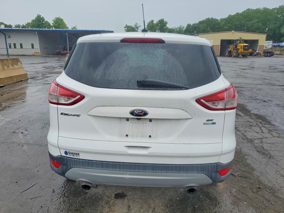 2016 Ford Escape VIN 1FMCU9GX2GUB64969 COPART salvage auction — MINOR DENT/SCRATCHES, Ny - Certificate Of Title, sold $500 on 2026-07-02 (photo 6)