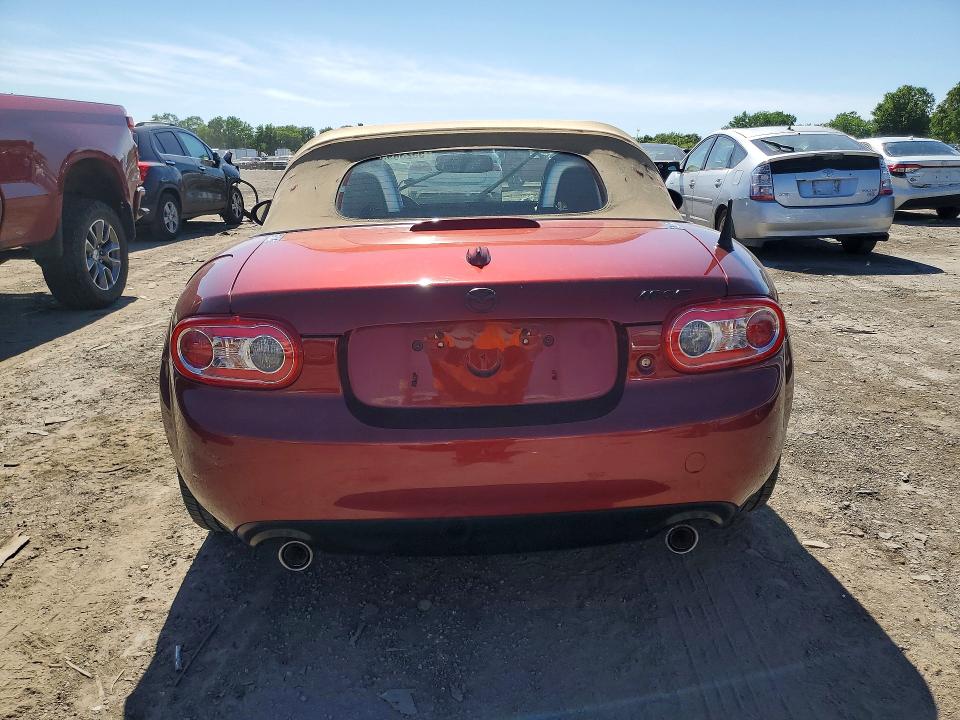 2010 Mazda Mx5 VIN JM1NC2EF9A0212984 COPART salvage auction — NORMAL WEAR, In - Certificate Of Title, sold $1,450 on 2026-07-13 (photo 6)