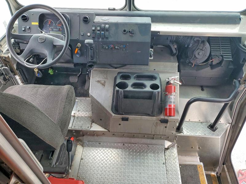 2020 Freightliner All other VIN 4UZAC2EA5LCMH7865 COPART salvage auction — MINOR DENT/SCRATCHES, CT, sold $29,500 on 2026-07-09 (photo 8)