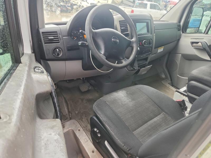 2015 Frht Sprinter VIN WDYPE8DC4FP101310 COPART salvage auction — NORMAL WEAR, CT, sold $650 on 2026-07-07 (photo 8)