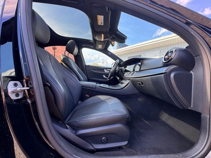 2022 Mercedes-benz E-klasse VIN W1KZF8EBXNB029411 COPART salvage auction — NORMAL WEAR, NY - CERTIFICATE OF TITLE (P), sold $25,500 on 2026-07-08 (photo 5)
